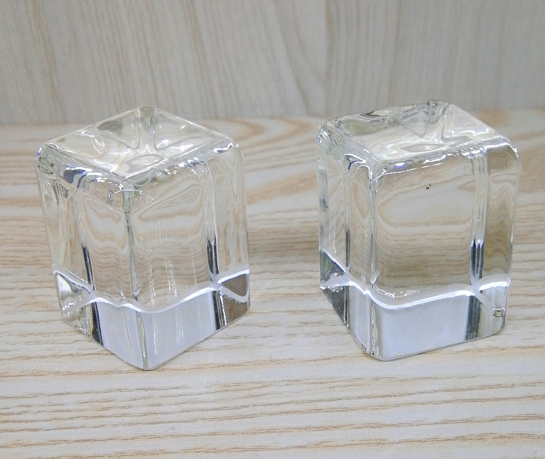 穿孔气泡方体挂砖